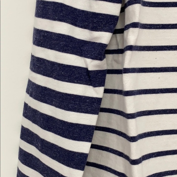 EUC Vineyard Vines half zip pullover - Picture 2 of 9